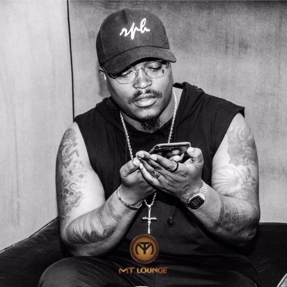 DJ Vetkuk vs Mahoota Dance Floor ft. Professor, DJ Tira, Character