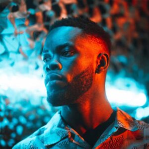 Rony Fuego - Lealdade (feat. Deezy) Bue de Musica Rony Fuego - Lealdade (feat. Deezy)