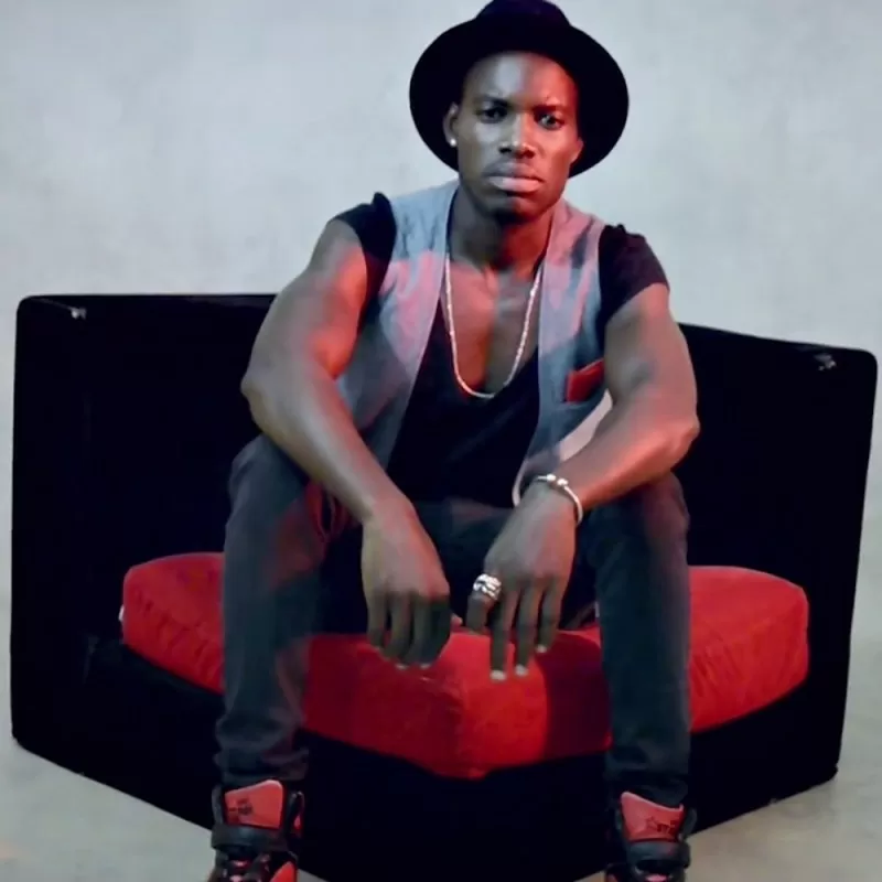 Mung-G Feat. Lil Saint – Me Deixa Tocar La (Zouk) 2016