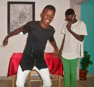 Alberto Buriano - Laulas (Afro Hause) 2016
