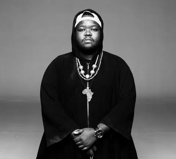 HEAVY-K Ft Soulstar – She Goes (Video Oficial)
