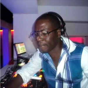 DJ HP feat. Johnny Ramos & Lorena - Vamos Tentar (Kizomba) 2016