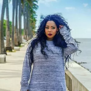 Zav feat. Juvencio Luyiz - Me Esfrega (Kizomba) 2017