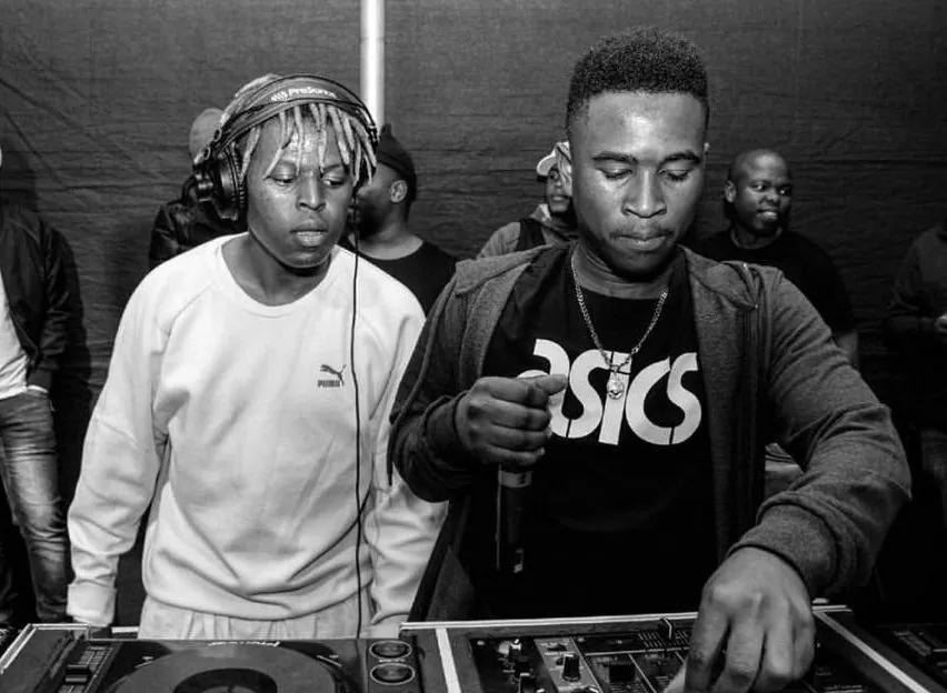 Distruction Boyz – Yibambe (Afro House) 2017