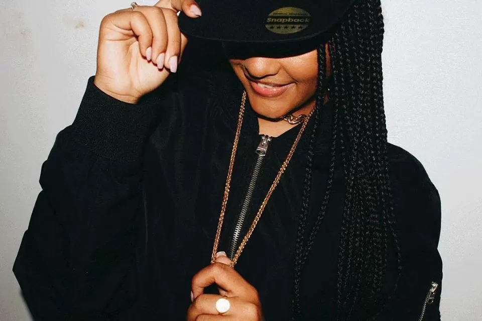 Elisabeth Ventura – Sou Boa