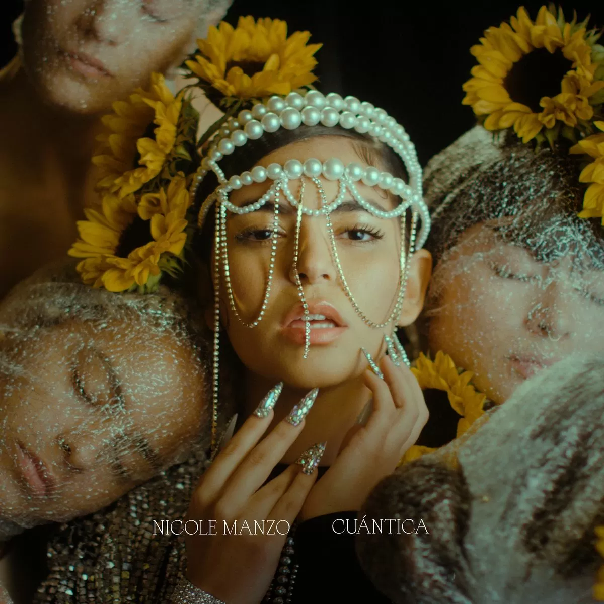 Nicole Manzo – Cuántica