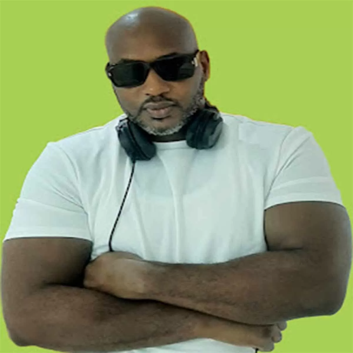 Dj Osvaldo Piedade – Guitarra Africana (Original Mix)